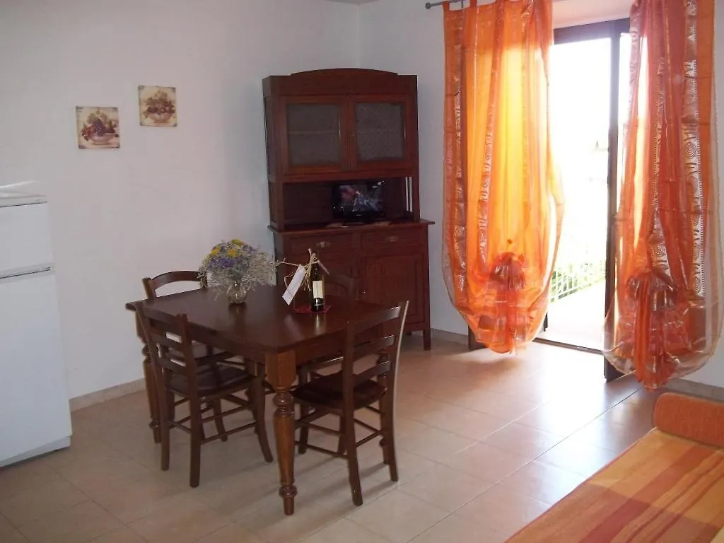 Aparthotel Appartamenti Nonno Alberice Rosignano Marittimo